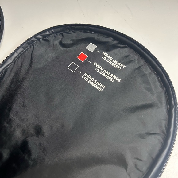 Dunlop Tennis Racket with Case - Picture 4 of 4